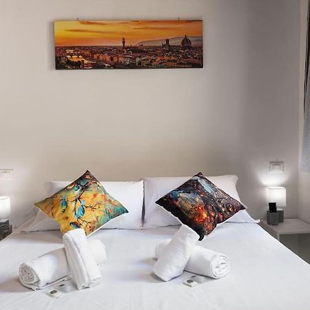 Unyca - Santa Croce Cozy Apartment Florence Buitenkant foto